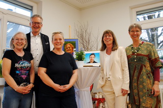 Ikonen und moderne Gemälde im Bartholomäer Rathaus