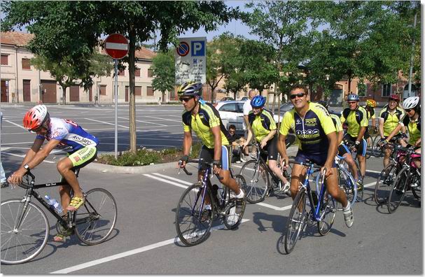 Radsportfreunde in Casola Valsenio